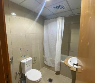 Dubai House | Nice Single Rooms for "girls" only in Dubai, Marina
