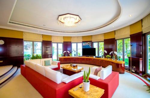 Palm Jumeirah Villa | Orion