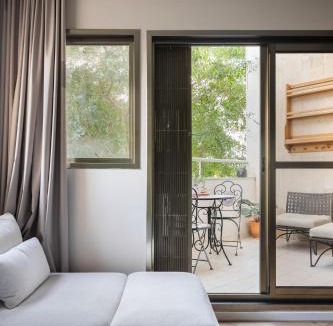 Kerem HaTeimanim Apartment | Yona perfect studio by TLV2RENT