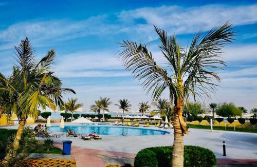 Bab Al Bahr Apartment | Marjan Island Beach Apartment