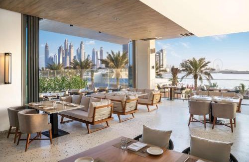 Palm Jumeirah Resort | Radisson Beach Resort Palm Jumeirah