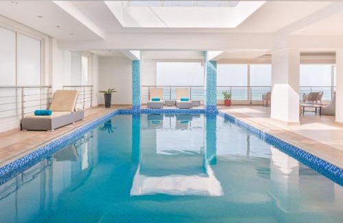 Seeb Hotel | Al Hail Waves Hotel Managed By Centara