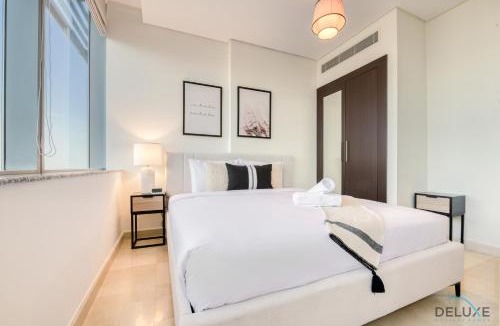 Bur Dubai Apartment | Opulent Studio at Sky Gardens DIFC by Deluxe Holiday Homes