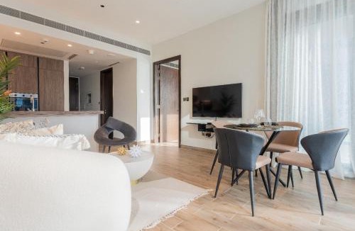 Dubai Marina Apartment | Desert Living Luxury Condo - Jumeirah Living Marina Gate