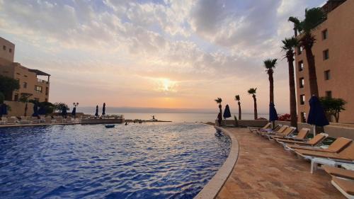 Sweimeh Apartment | Comfy Stays Sea View Apartments at DeadSea Samarah Resort