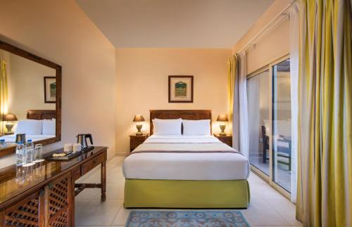 Al Hamra Village Hotel | Al Hamra Village Hotel