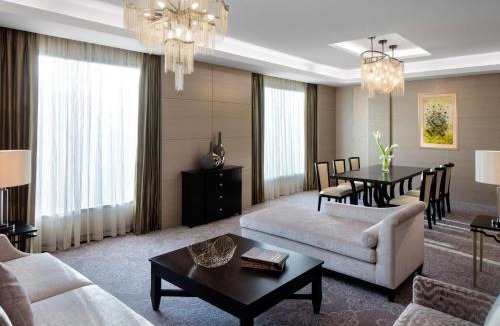 Muscat Hotel | Radisson Collection Muscat, Hormuz Grand