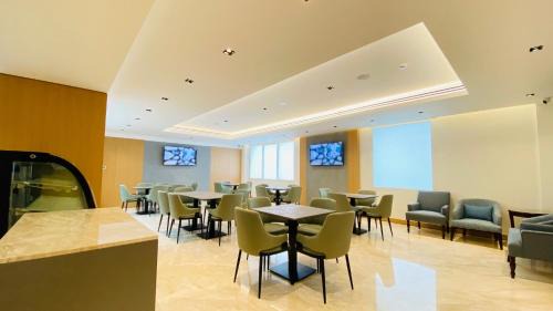 Bur Dubai Apartment | SITARA HOTEL APARTMENT