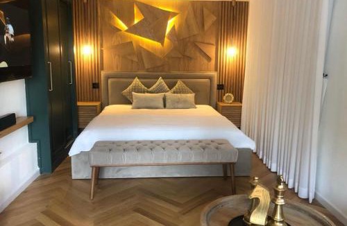 Givat Nili Bed & Breakfast | לאורה - סוויטת אבן יוקרתית עם גינה, בר פרטי וג'קוזי מפנק