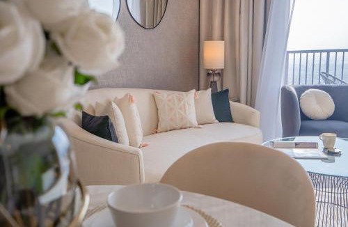 Dubai Apartment | Nasma Luxury Stays - Elegant Condo With City Views And Dubai Skyline