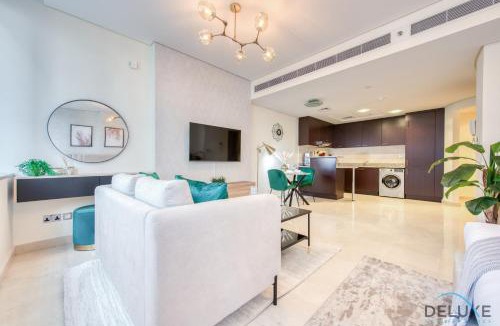 Bur Dubai Apartment | Sleek Studio at Sky Gardens DIFC by Deluxe Holiday Homes