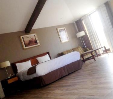 Ras Al Khaimah Cabin | Desert Inn Resort and Camp