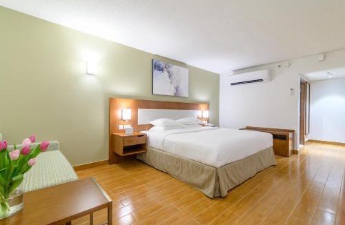Jebel Dhanna Hotel | Dhafra Beach Hotel
