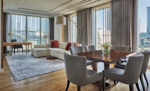 Sowwah Square Hotel | Four Seasons Hotel Abu Dhabi at Al Maryah Island