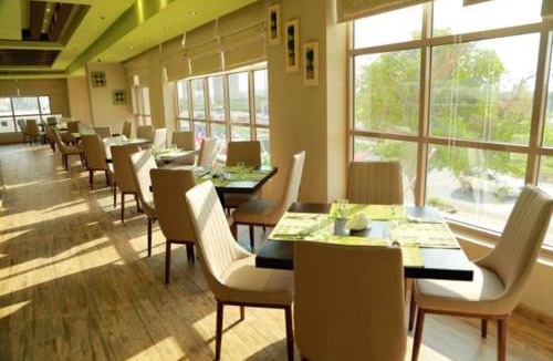 Ras Al Khaimah Hotel | Royal View Hotel