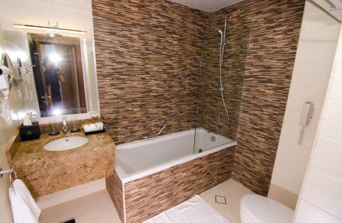 Muscat Hotel | Al Murooj Grand Hotel