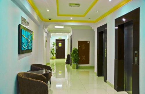 Al Ghubrah Ash Shamaliyyah Hotel | Al Maha Int Hotel Oman