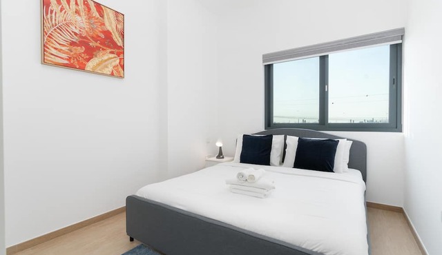 Lux BnB Nook -2 I City Views