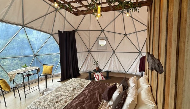 Poas Volcano Observatory Lodge & Glamping in Sabana Redonda