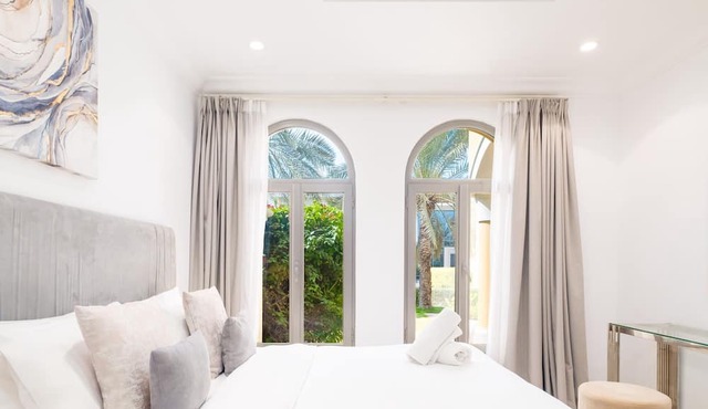 LUX | The Ocean Pearl Villa