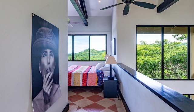 Nostalgic Retro Home on Luxurious Lot with a Private Infinity Pool and Ocean Views in Tempate