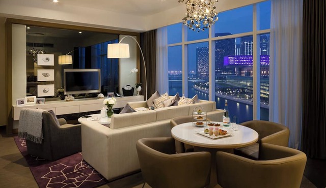 Beach Rotana Residences