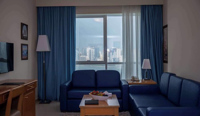 Golden Tulip Sharjah