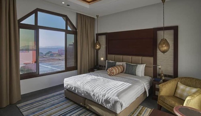 Sahab Resort and Spa
