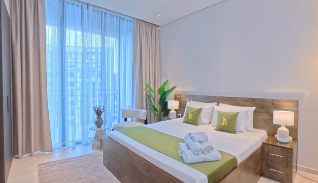Beverly Boulevard By HMB HOMES
