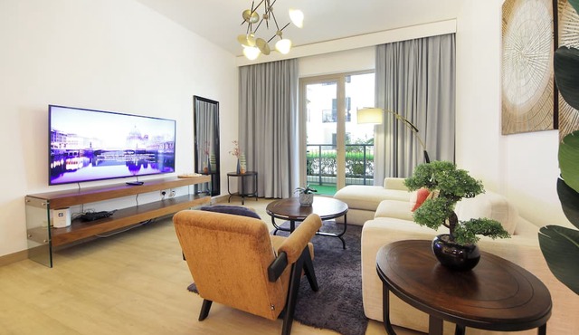 1BR with Beach Access La cote La mer