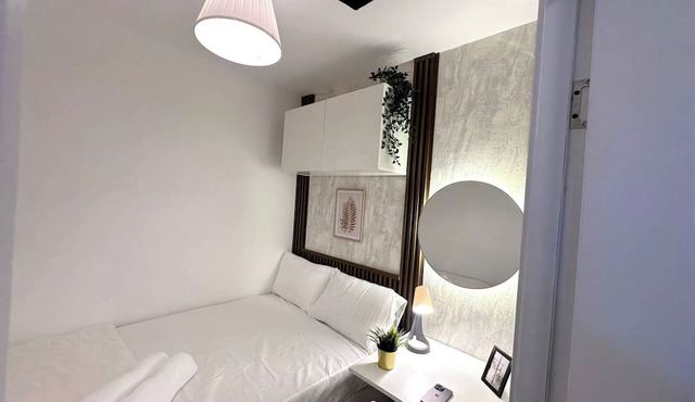 Urban Oasis Partition Room in Al Barsha1