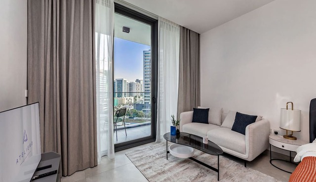 Modern Studio at Paragon