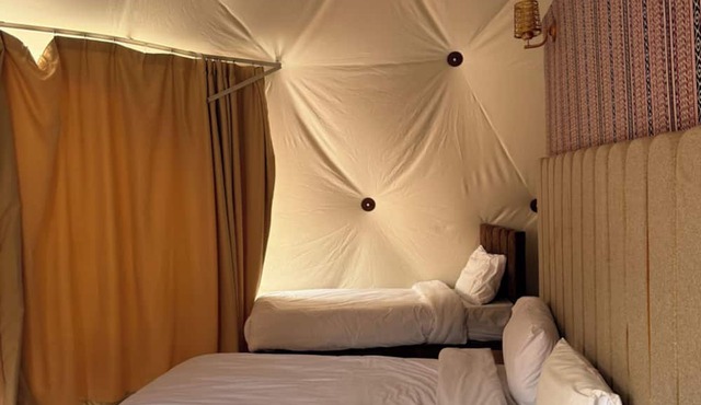 Room-nael Bedouin Camp & Tour
