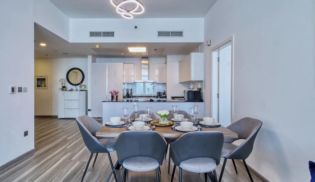 GLOBALSTAY. Azizi Royal Bay Apartments