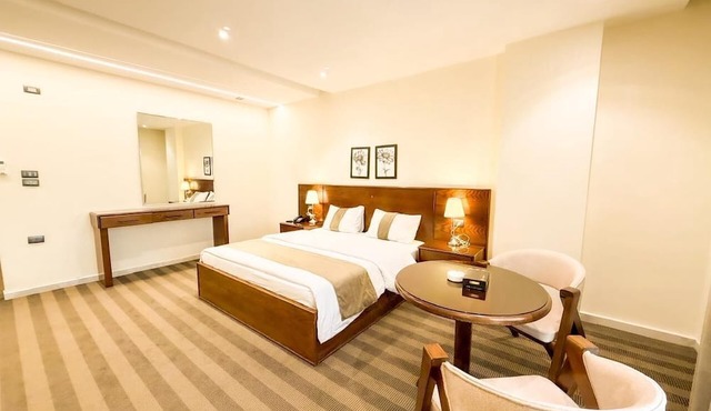 north paradise hotel