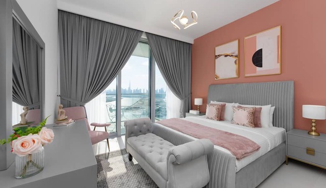 Trendy Apt on the Creek w/Superb Dubai Skyline Vw