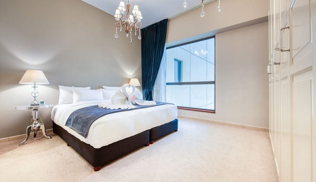 Exquisite 1BR in Sadaf, Jumeirah Beach Residence by Deluxe Holiday Homes