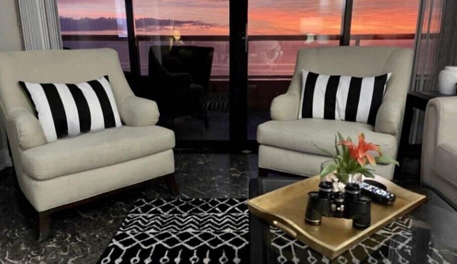 🌞CBC 1-19F – Last minute availability – Book Now for Exclusive Savings!💲 in Clearwater Beach
