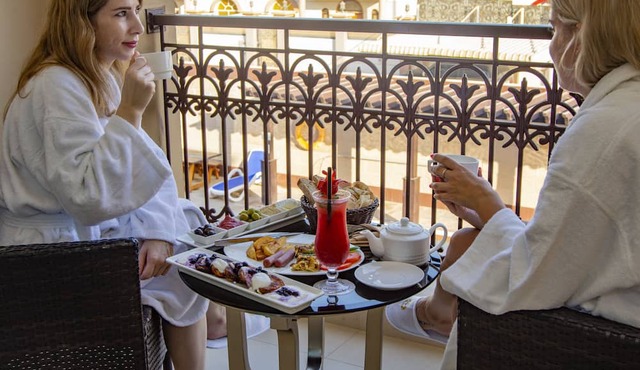 Mughal Suites