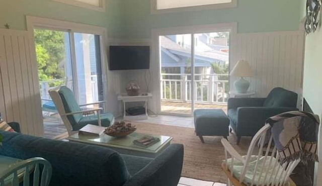 5 BR Home! Across from Boardwalk to the Beach! Amenity access included in Seabrook Island