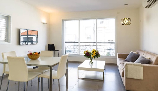 MIKLAT Full Comfort 1BR near Frishman Beach by FeelHome