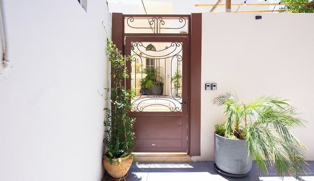 PORT CITY HAIFA-Downtown Urbn Oasis w Heated Pool