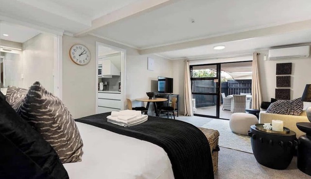 1-bed wow factor in Kohimarama in Auckland