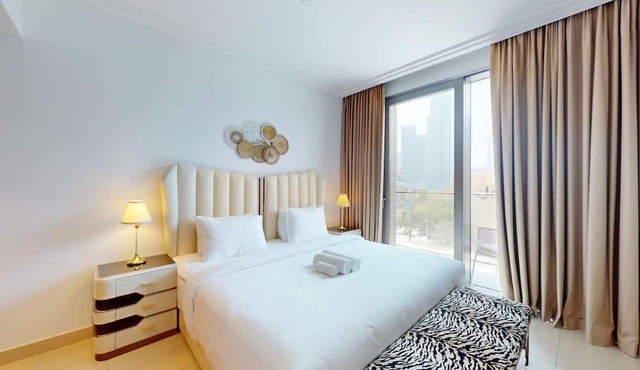 Elegant 1 Bed l Magnificent Burj Khalifa Views