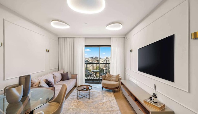 1 Bedroom Savyon View By Isrentals