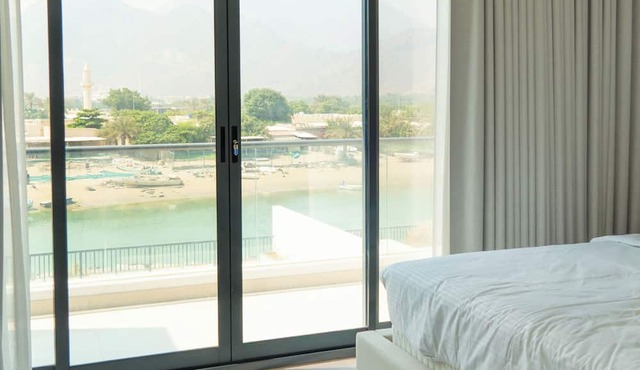 3BR with maid room al dana villas island