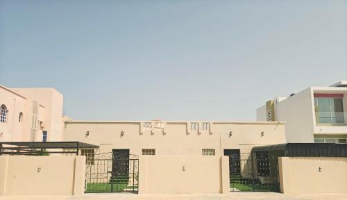 Premier Guest House Sohar Alfalaj Qabil