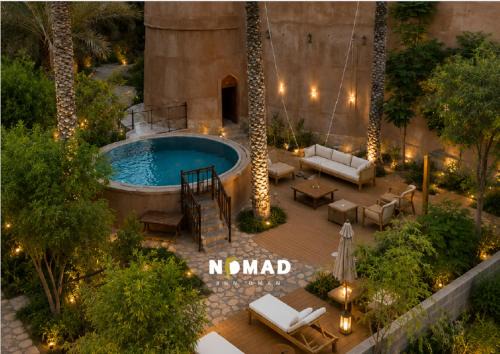 Nomad Inn Al Bustan