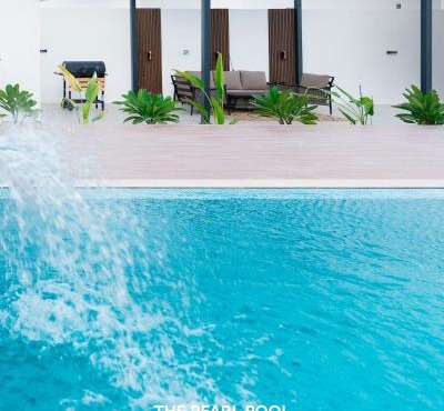 White Pearl Chalet