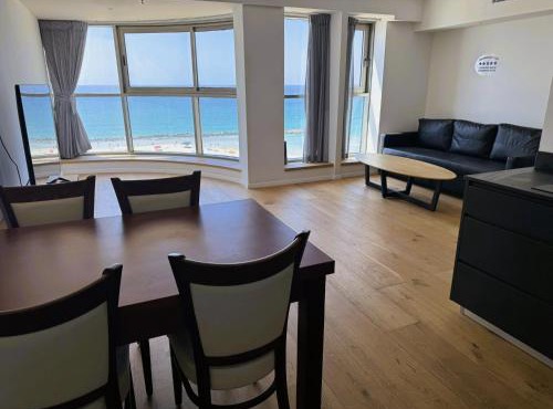 INDRAM luxury suites by the sea